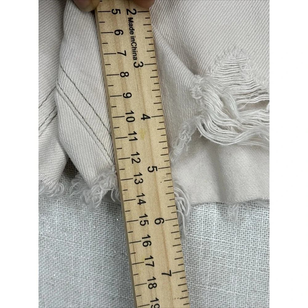 We The Free Women's 26 Button Fly Shorts, Off-White,‎ Distressed, Free People